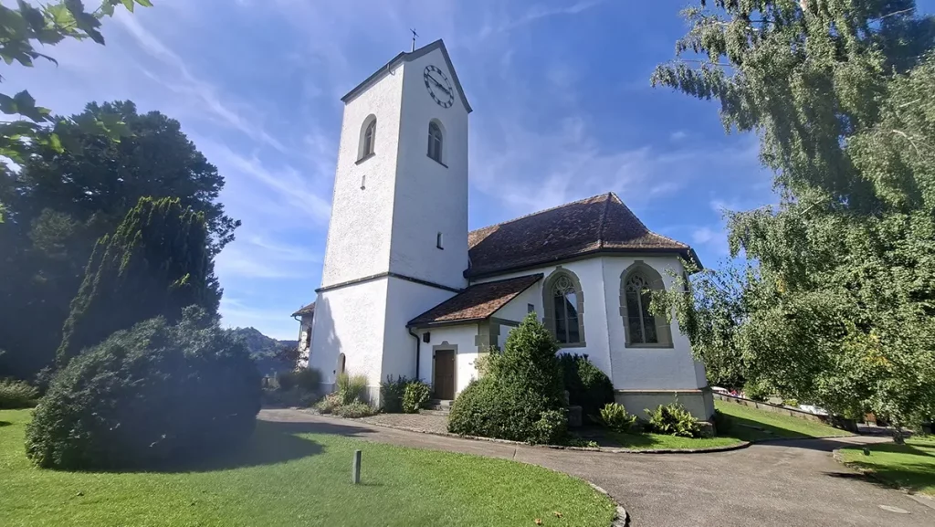 Reformierte Kirche Vechigen im Kanton Bern – Hochzeitskirche für kirchliche Trauungen.