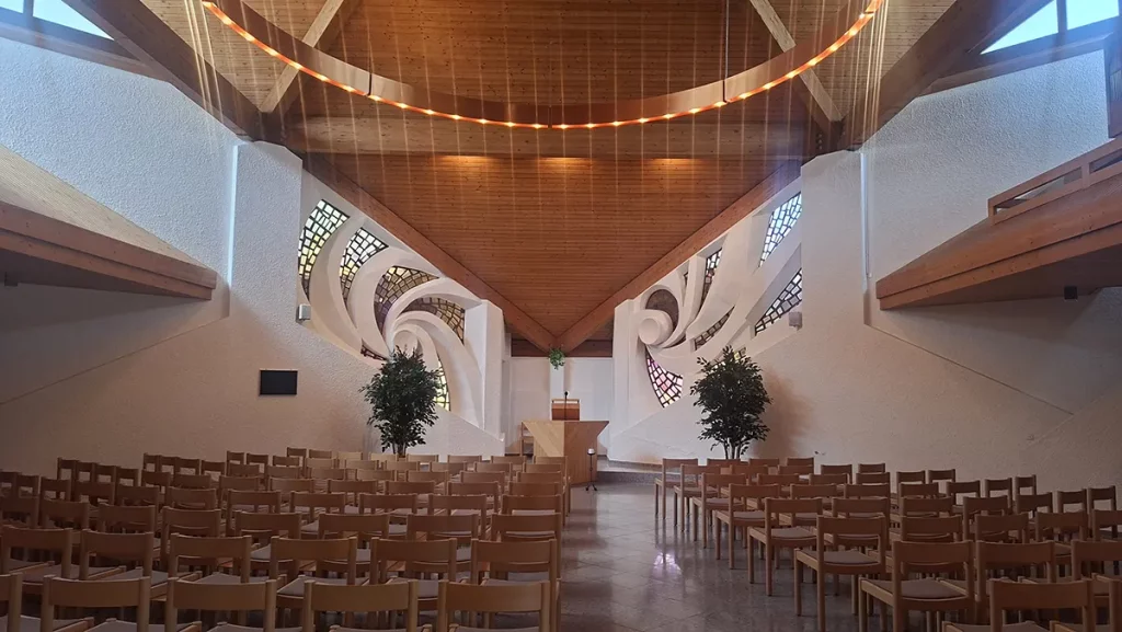 Innenraum der Abdankungskapelle Affoltern am Albis